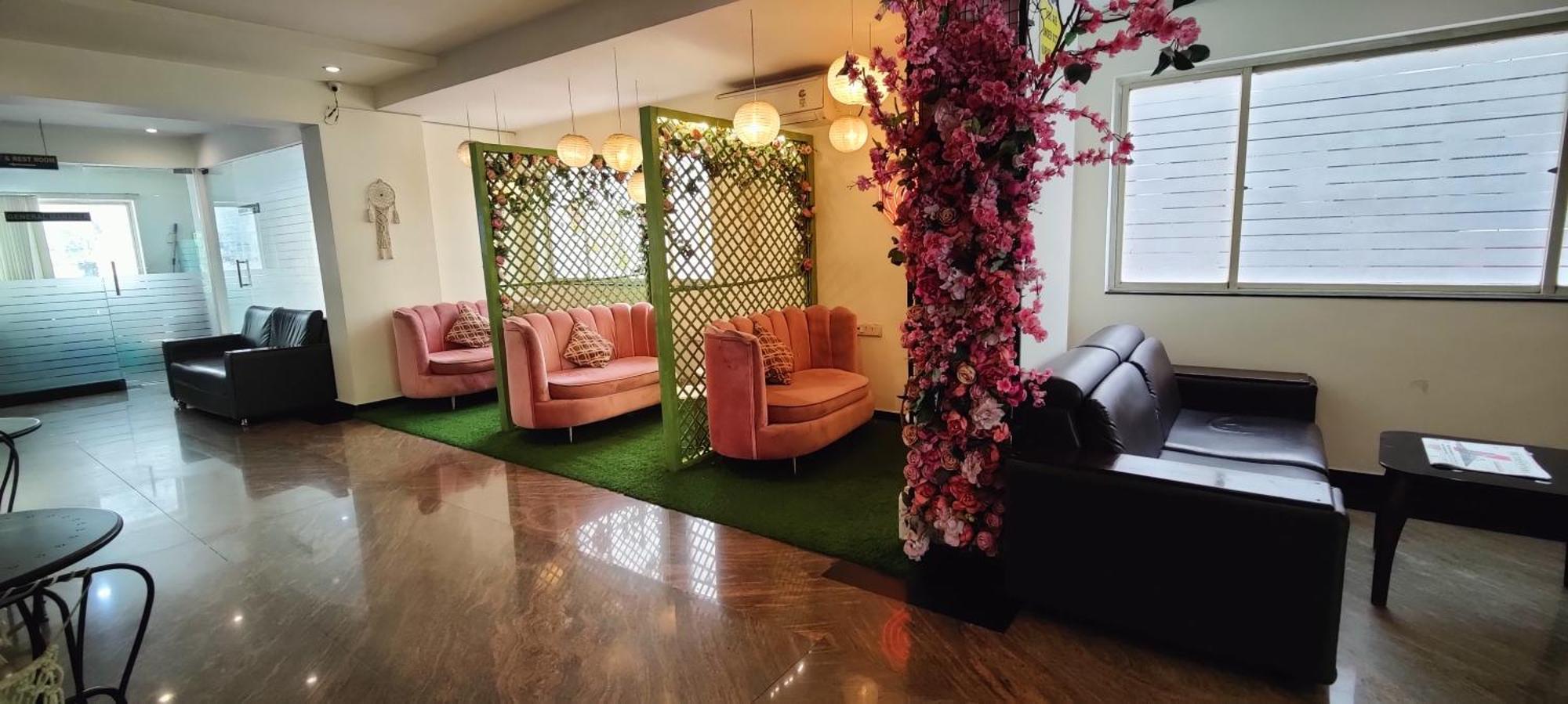 Hotel Krrish Inn - Ameerpet, 하이데라바드 외부 사진