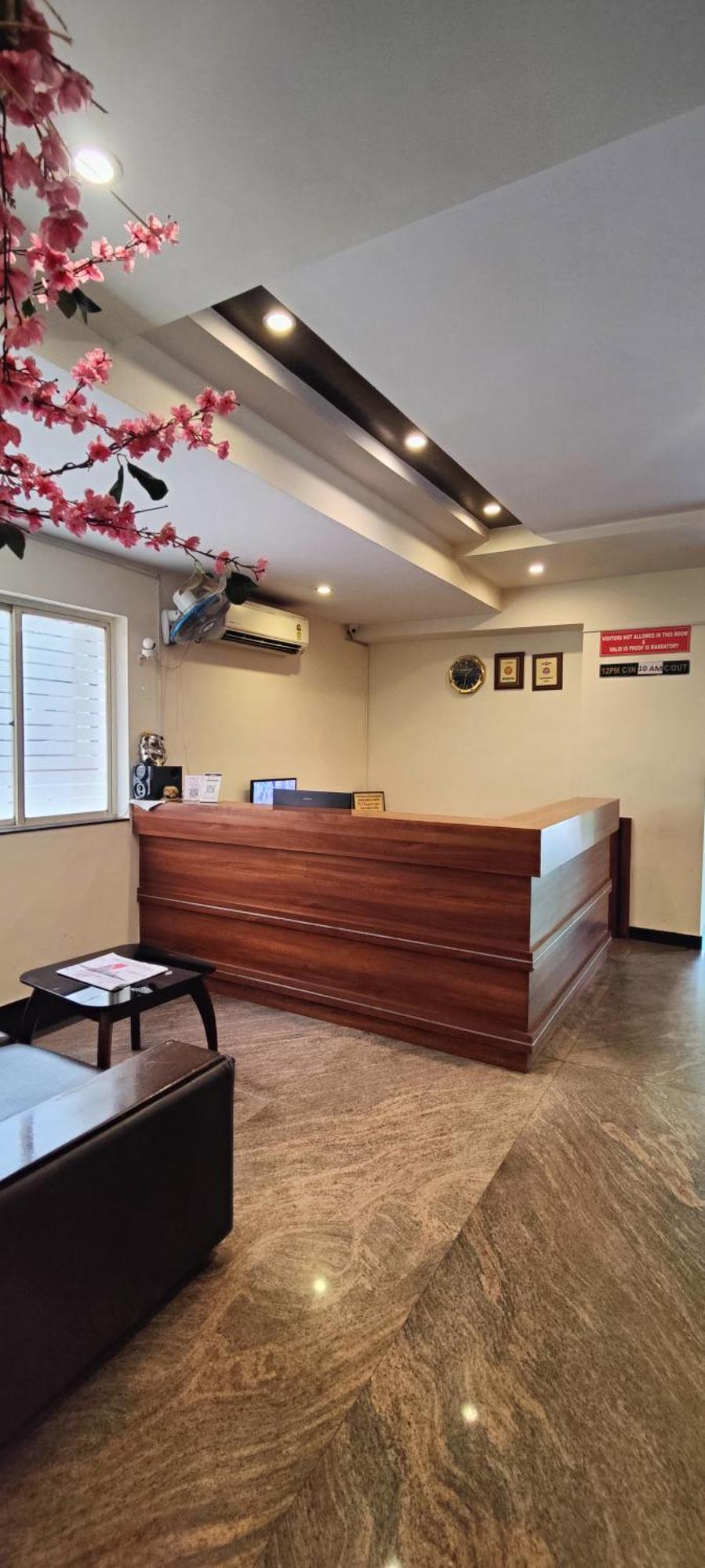 Hotel Krrish Inn - Ameerpet, 하이데라바드 외부 사진