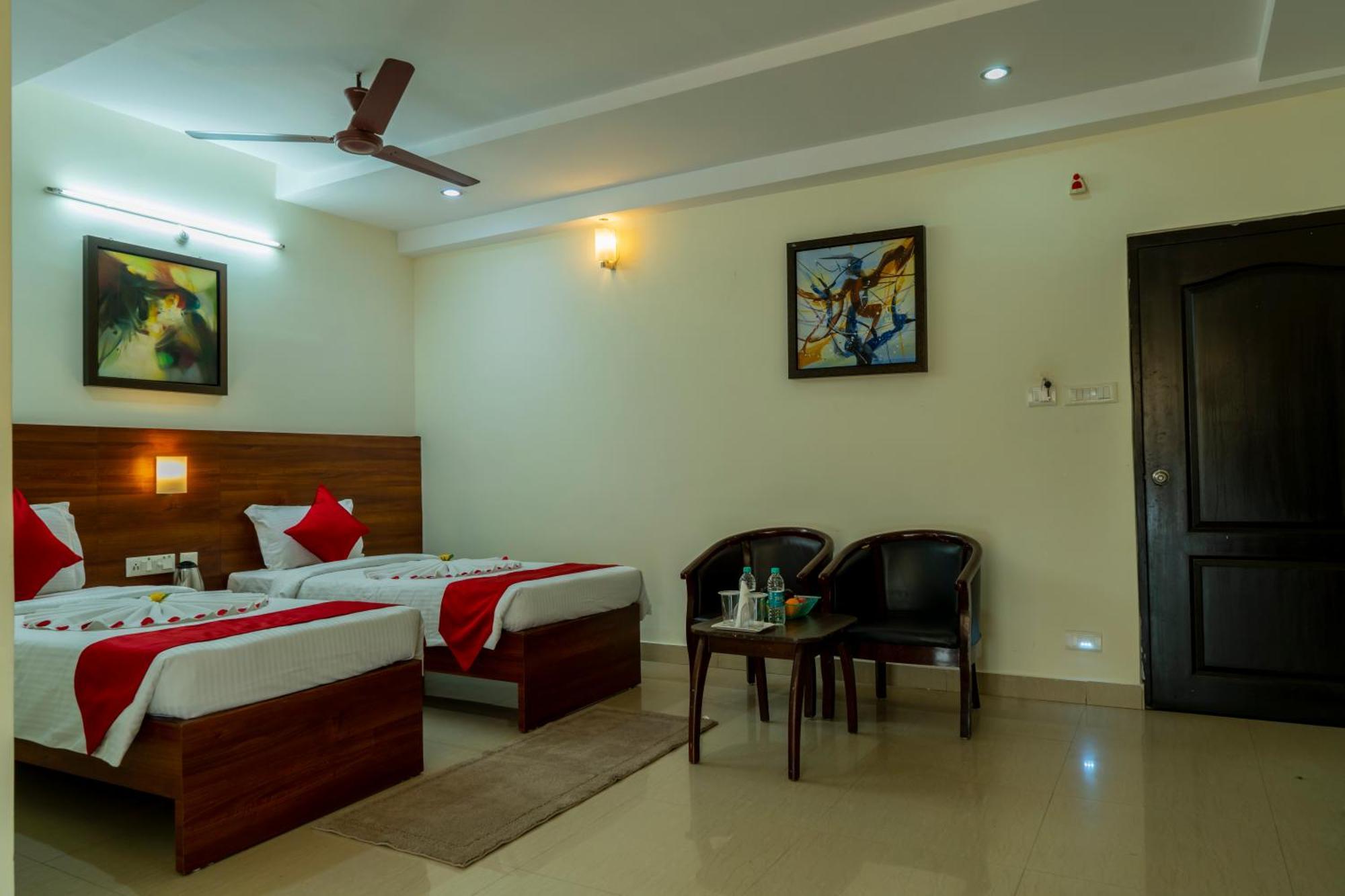 Hotel Krrish Inn - Ameerpet, 하이데라바드 외부 사진